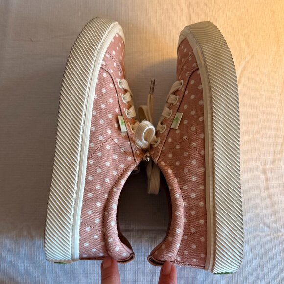 Cariuma OCA Low Rose Canvas White Polka Dots Sneaker Size 6.5 - Picture 5 of 9